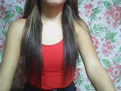 Snapshot of SweetPussie18x chatting on October 10, 11:38 pm SweetPussie18x online show from October 10, 11:38 pm