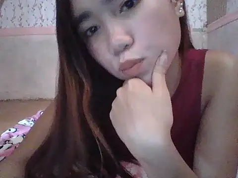 SweetPussie18x online show from May 22, 5:38 am