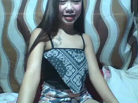 SweetPussie18x online show from March 23, 3:17 am