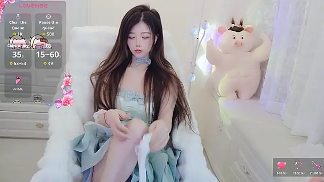 Coco-Di online show from January 18, 2:04 am