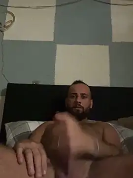 Snapshot of juan03065 chatting on May 28, 12:00 pm juan03065 online show from May 28, 12:00 pm
