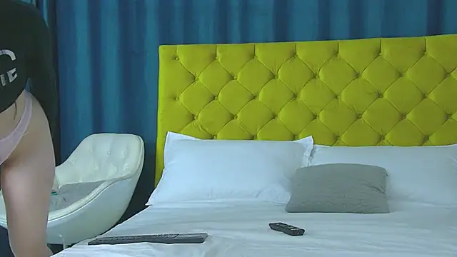 RubyHills online show from February 5, 5:03 am