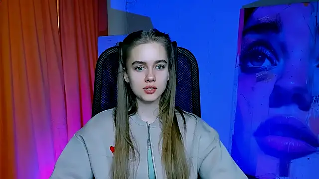 JuneWoods online show from March 18, 7:22 am