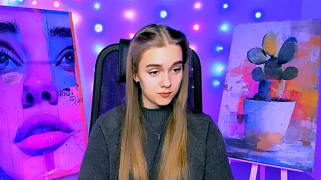 JuneWoods online show from February 13, 12:27 pm