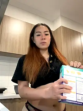 blueburrypie online show from December 4, 1:43 pm