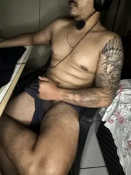 gtzmoreno online show from March 11, 1:43 am