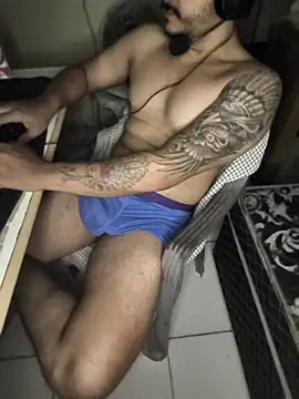 gtzmoreno online show from May 16, 7:51 am