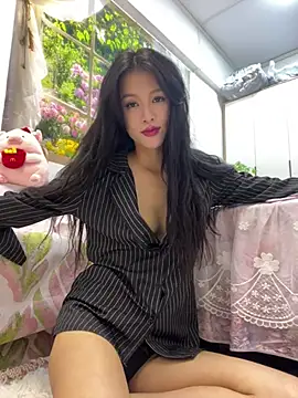 sharony x online show from April 1, 5:53 am