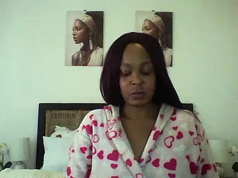 Snapshot of Blacksashaxx chatting on October 7, 6:14 am Blacksashaxx online show from October 7, 6:14 am