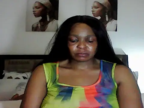 Snapshot of Blacksashaxx chatting on November 29, 8:09 pm Blacksashaxx online show from November 29, 8:09 pm