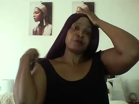 Snapshot of Blacksashaxx chatting on October 27, 8:59 am Blacksashaxx online show from October 27, 8:59 am