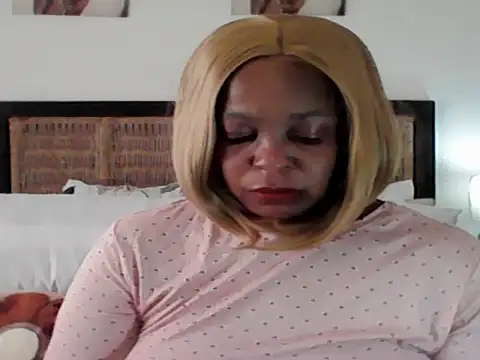 Blacksashaxx online show from May 8, 8:51 am
