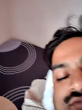 Snapshot of desiyouth94 chatting on November 23, 4:11 am desiyouth94 online show from November 23, 4:11 am