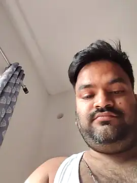 Snapshot of desiyouth94 chatting on November 7, 3:55 am desiyouth94 online show from November 7, 3:55 am