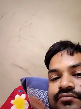 Snapshot of desiyouth94 chatting on November 2, 11:10 pm desiyouth94 online show from November 2, 11:10 pm