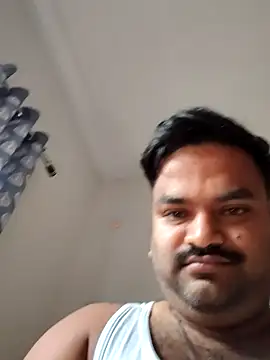 Snapshot of desiyouth94 chatting on November 11, 4:29 am desiyouth94 online show from November 11, 4:29 am