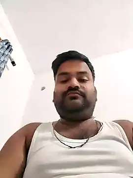 Snapshot of desiyouth94 chatting on November 6, 3:27 pm desiyouth94 online show from November 6, 3:27 pm