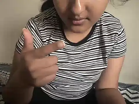 reena 12 online show from November 11, 8:42 am