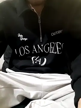 herkes26 online show from December 17, 4:34 pm