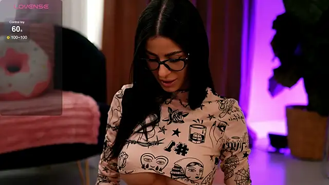 EvaAmanti online show from February 14, 5:18 am