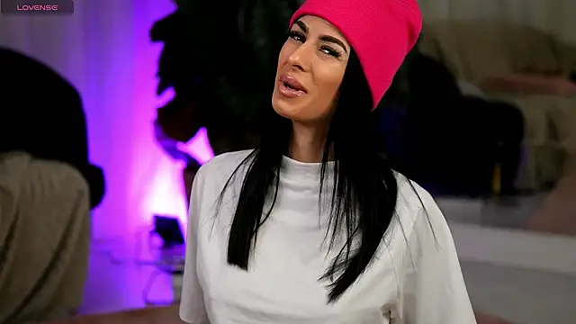 EvaAmanti online show from January 18, 4:38 am