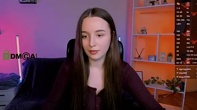 Snapshot of leslie_bird chatting on November 24, 2:28 pm leslie bird online show from November 24, 2:28 pm