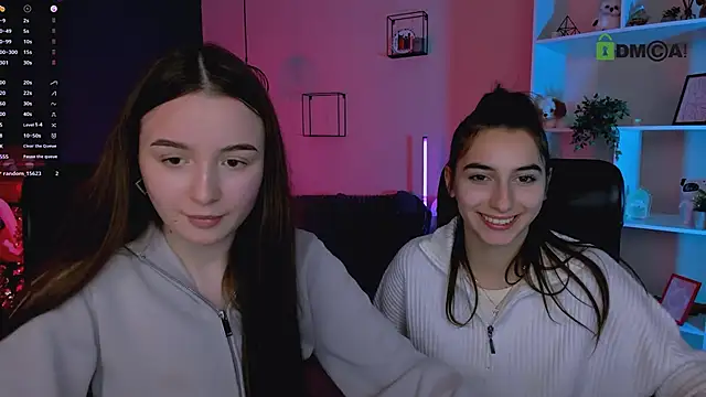 Snapshot of leslie_bird chatting on January 16, 11:14 am leslie bird online show from January 16, 11:14 am