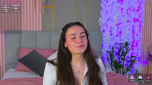 GabiBatista online show from April 4, 5:14 am