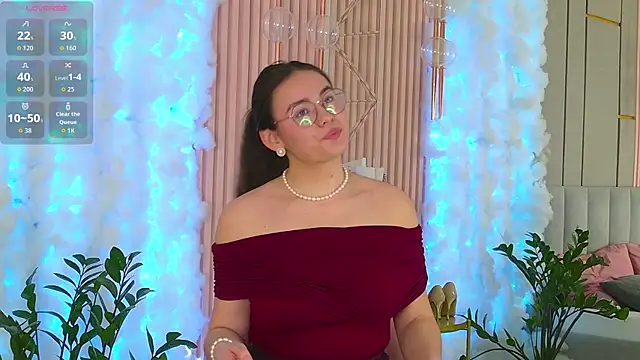 GabiBatista online show from April 9, 5:09 am