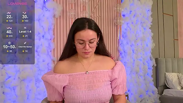 Snapshot of GabiBatista chatting on October 22, 5:07 am GabiBatista online show from October 22, 5:07 am