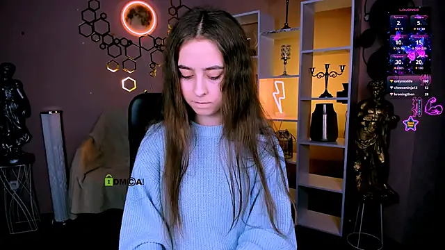 rebecca smile online show from December 15, 3:18 pm