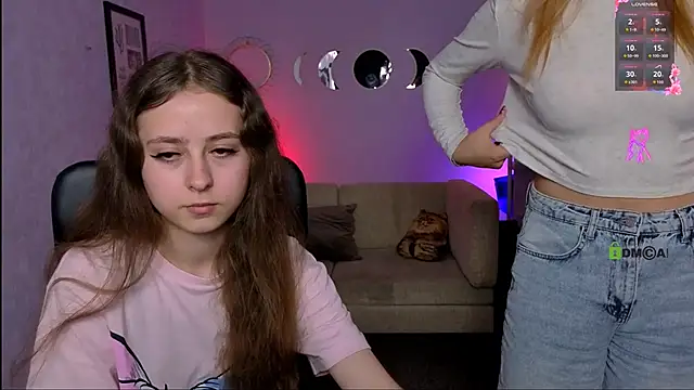 Snapshot of rebecca_smile chatting on June 9, 1:34 pm rebecca smile online show from June 9, 1:34 pm