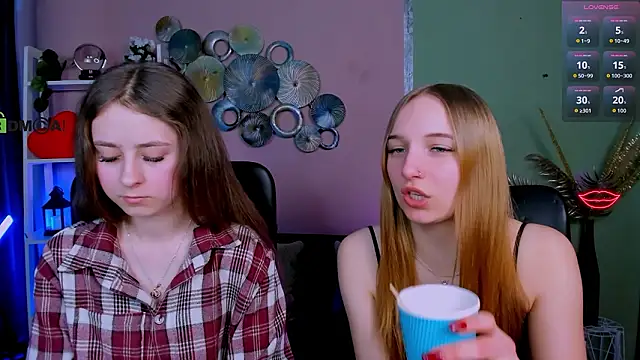 rebecca smile online show from February 5, 2:02 pm