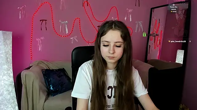 rebecca smile online show from March 16, 1:26 pm