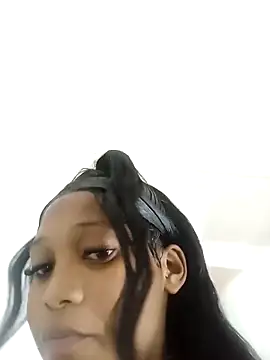 ConnieSmall24 online show from April 2, 2:52 am