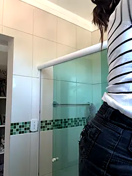 larj021bb online show from November 12, 11:58 am