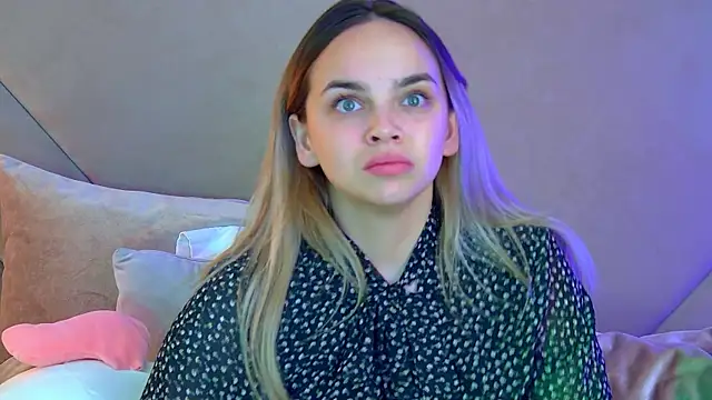 AnitaVenture online show from October 11, 4:41 pm