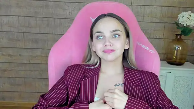 AnitaVenture online show from September 27, 4:24 pm