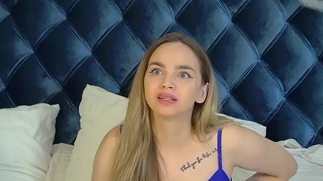 AnitaVenture online show from November 1, 4:08 am