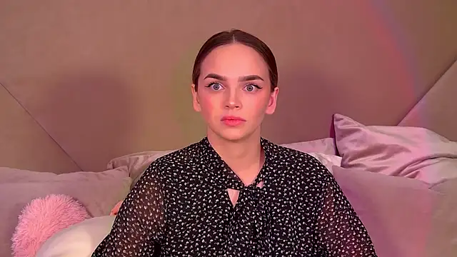 AnitaVenture online show from November 28, 4:23 am