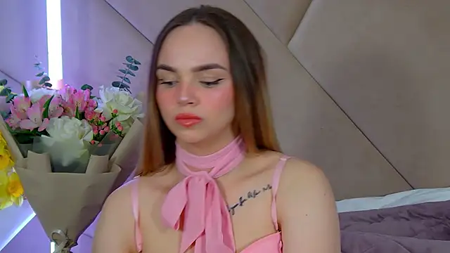 Snapshot of AnitaVenture chatting on February 8, 4:21 am AnitaVenture online show from February 8, 4:21 am