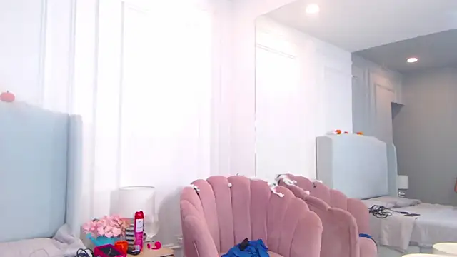 ChantalGarner online show from November 5, 1:14 pm