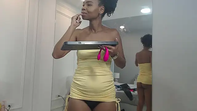 ChantalGarner online show from October 13, 1:23 pm