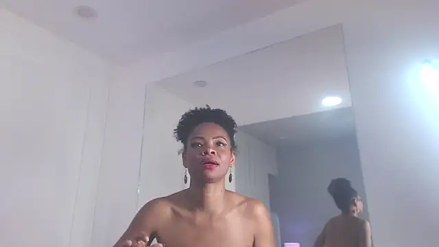 ChantalGarner online show from June 4, 1:27 pm