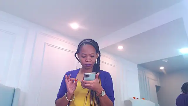 ChantalGarner online show from November 7, 1:04 pm