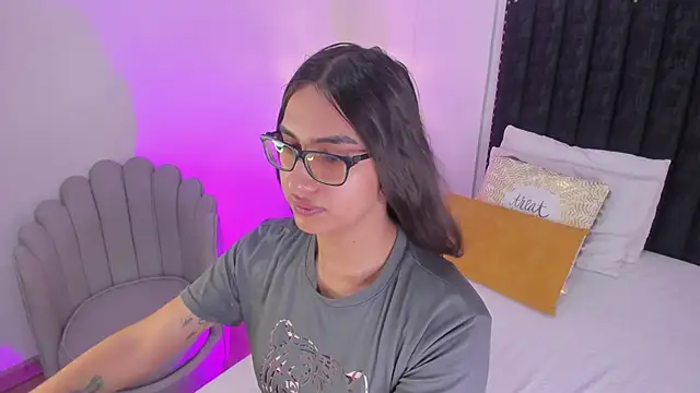 cherrylady 02 online show from December 21, 12:40 pm