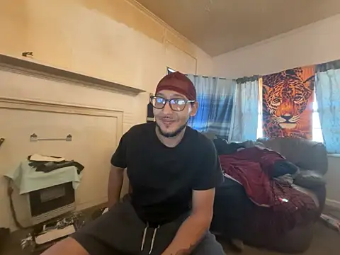 ThrowedWorldWide online show from February 10, 3:11 pm