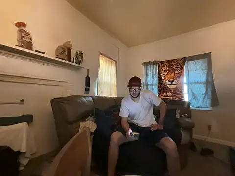 ThrowedWorldWide online show from February 17, 1:08 pm