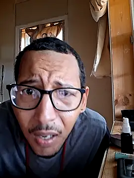 ThrowedWorldWide online show from November 25, 2:06 pm