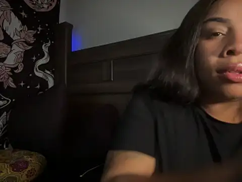 NeliaHexxen online show from December 4, 2:49 pm